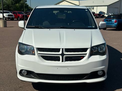 Used 2019 Dodge Grand Caravan GT FWD image 36