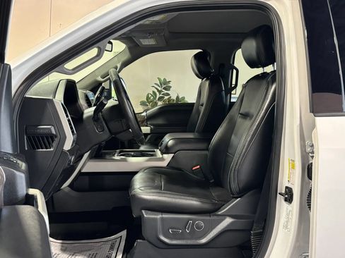 Used 2019 Ford F350 Lariat AWD/4WD image 13