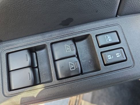 New 2026 Nissan Frontier SV w/ Tow Package image 14