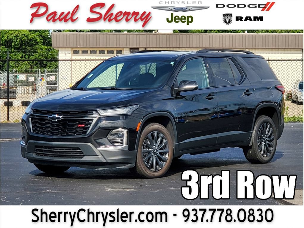 Used 2022 Chevrolet Traverse RS FWD image 1