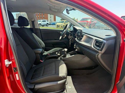 Used 2021 Kia Rio S FWD image 3