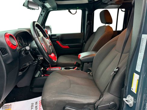 Used 2017 Jeep Wrangler Unlimited Sport w/ Quick Order Package 24S image 10