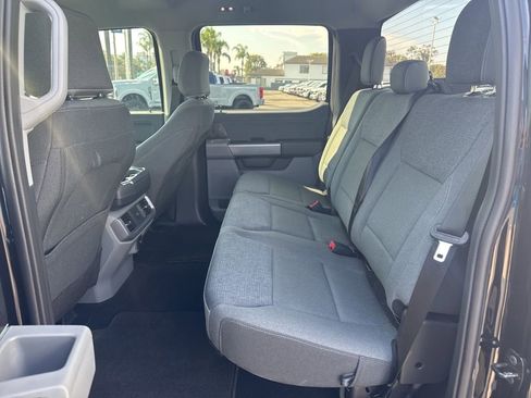 Used 2025 Ford F150 Lightning XLT AWD/4WD image 10