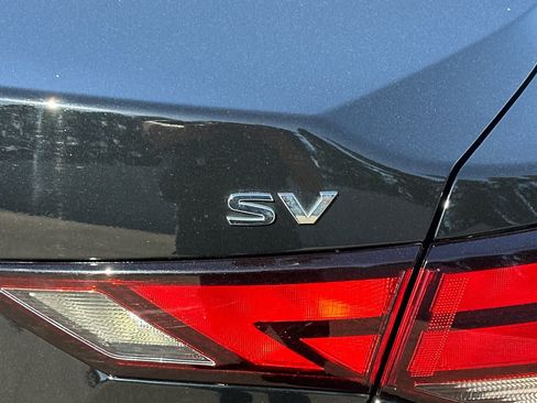 Certified 2023 Nissan Sentra SV FWD image 15