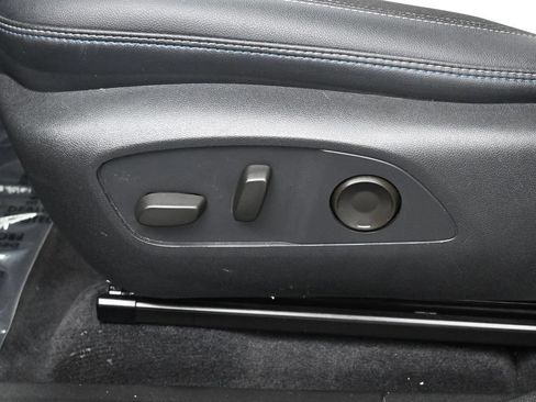 Used 2024 Chevrolet Equinox EV LT w/ Active Safety Package 3 FWD image 12