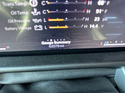 Used 2023 Jeep Wagoneer L Series III w/ Preferred Equipment Group image 15