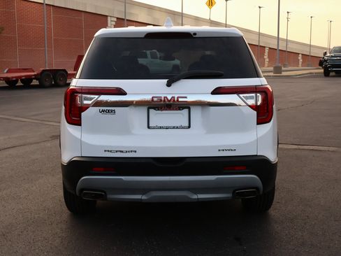 Used 2023 GMC Acadia SLE image 26