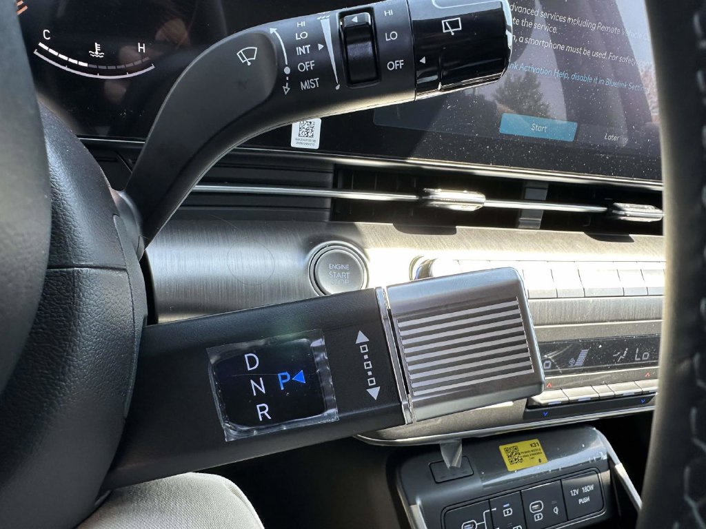 New 2026 Hyundai Kona SEL Premium AWD/4WD image 28