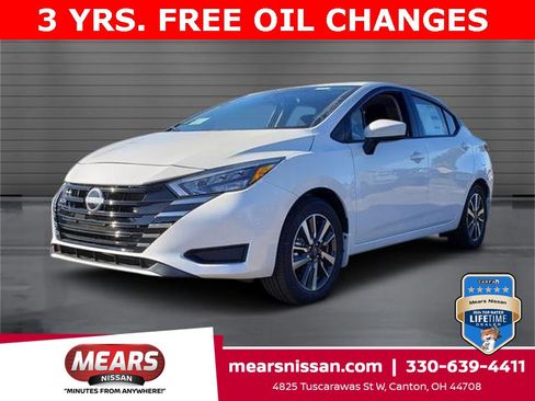 New 2025 Nissan Versa SV w/ Trunk Package image 1