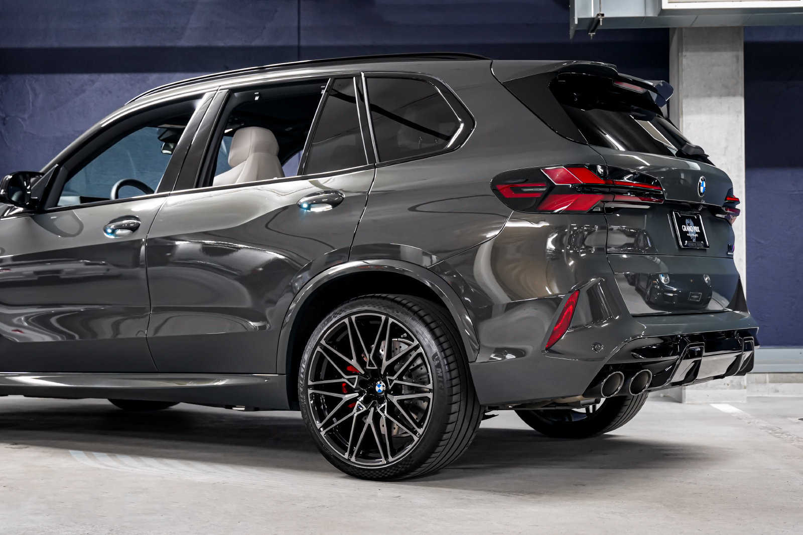 Used 2024 BMW X5 M Competition w/ Executive Package AWD/4WD image 44
