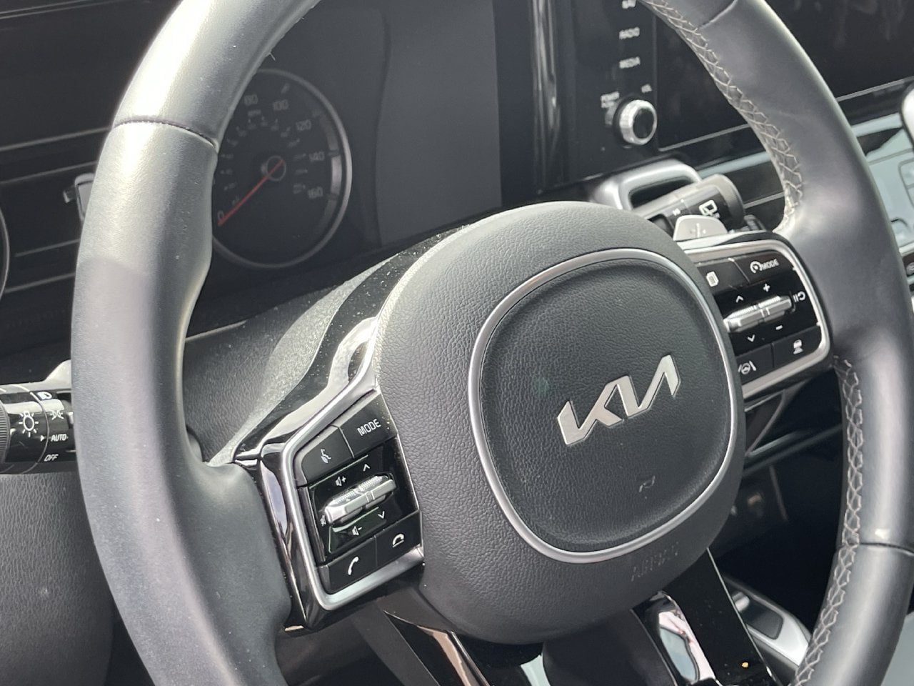 Certified 2023 Kia Sorento EX FWD image 10