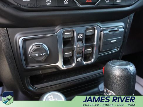 Used 2021 Jeep Wrangler Unlimited Sport w/ Sun And Sound Package AWD/4WD image 40