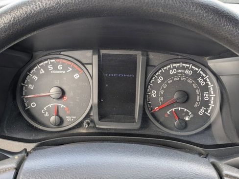 Used 2019 Toyota Tacoma SR w/ SR Convenience Package image 10