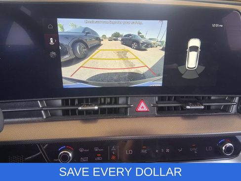 Used 2024 Kia Sportage SX FWD image 9
