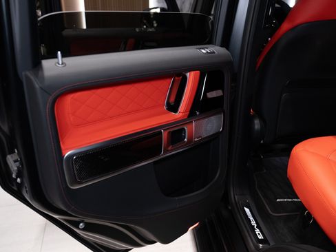 Used 2026 Mercedes-Benz G 63 AMG 4MATIC image 13