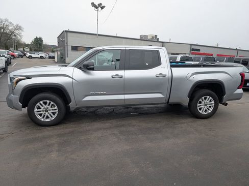 Used 2024 Toyota Tundra SR5 w/ SR5 Premium Package AWD/4WD image 3