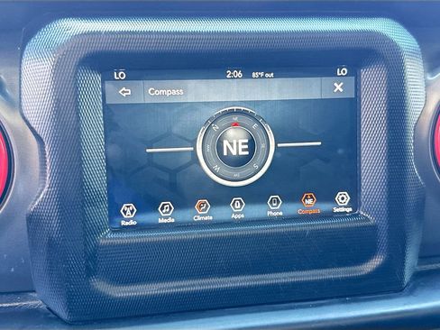 Used 2023 Jeep Wrangler Sport S image 14