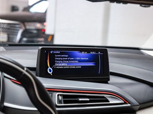 Used 2017 BMW i8 AWD/4WD image 20
