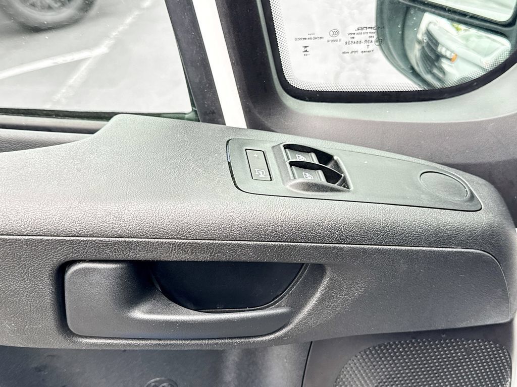 Used 2024 RAM ProMaster 3500 FWD image 16
