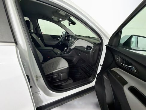 Used 2022 Chevrolet Equinox LT FWD image 31