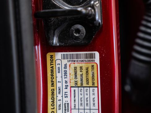 Used 2019 Ford F150 Lariat w/ Equipment Group 502A Luxury image 54