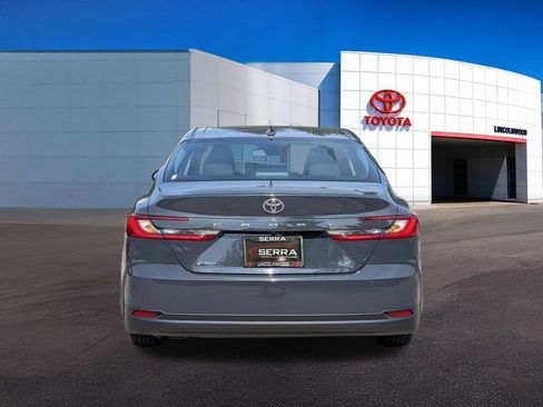 Used 2025 Toyota Camry LE FWD image 11