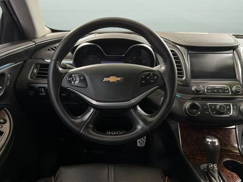 Used 2014 Chevrolet Impala LTZ FWD image 10