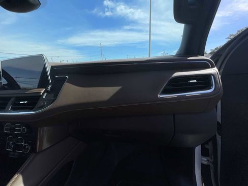 Certified 2023 Chevrolet Suburban High Country image 29