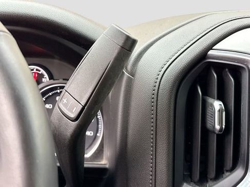 Used 2021 Chevrolet Silverado 1500 LT image 15