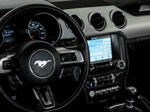 Used 2016 Ford Mustang Premium RWD image 15