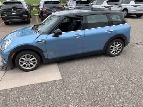 Used 2017 MINI Cooper Clubman ALL4 AWD/4WD image 7