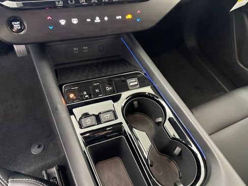 Certified 2025 Nissan Murano SL image 20