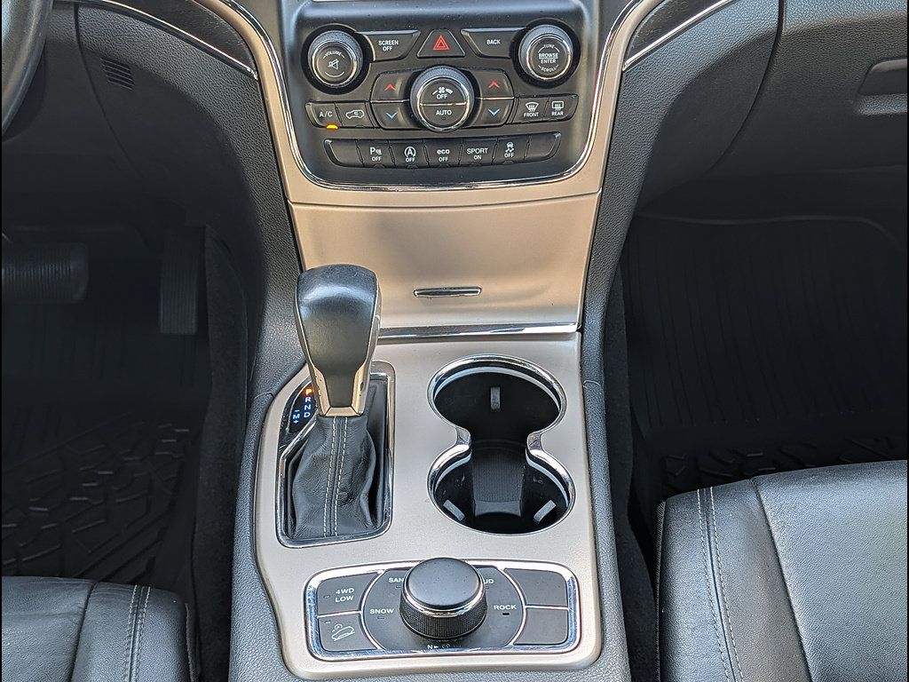 Used 2016 Jeep Grand Cherokee Limited AWD/4WD image 21