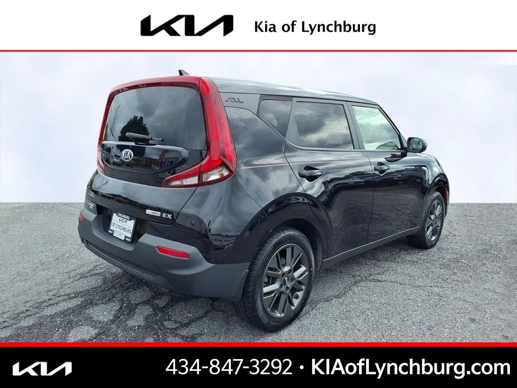 Used 2021 Kia Soul EX FWD image 4