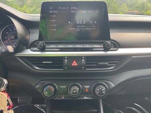 Used 2023 Kia Forte LXS FWD image 21