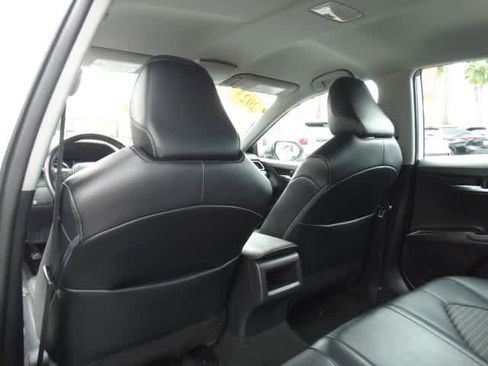 Certified 2023 Toyota Camry SE image 21