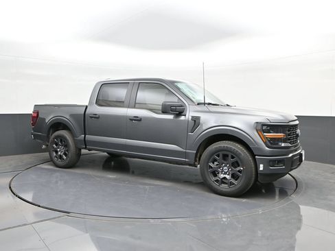 New 2026 Ford F150 STX w/ Equipment Group 200A RWD image 17