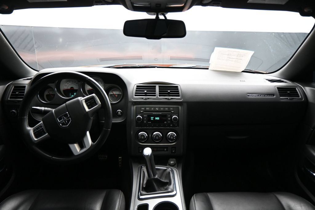 Used 2014 Dodge Challenger R/T Plus RWD image 13
