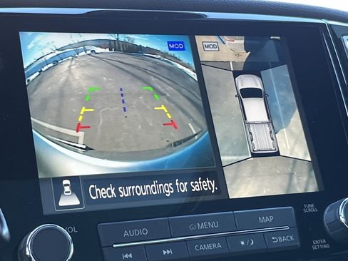 Used 2022 Nissan Titan Platinum Reserve w/ Moonroof Package image 31