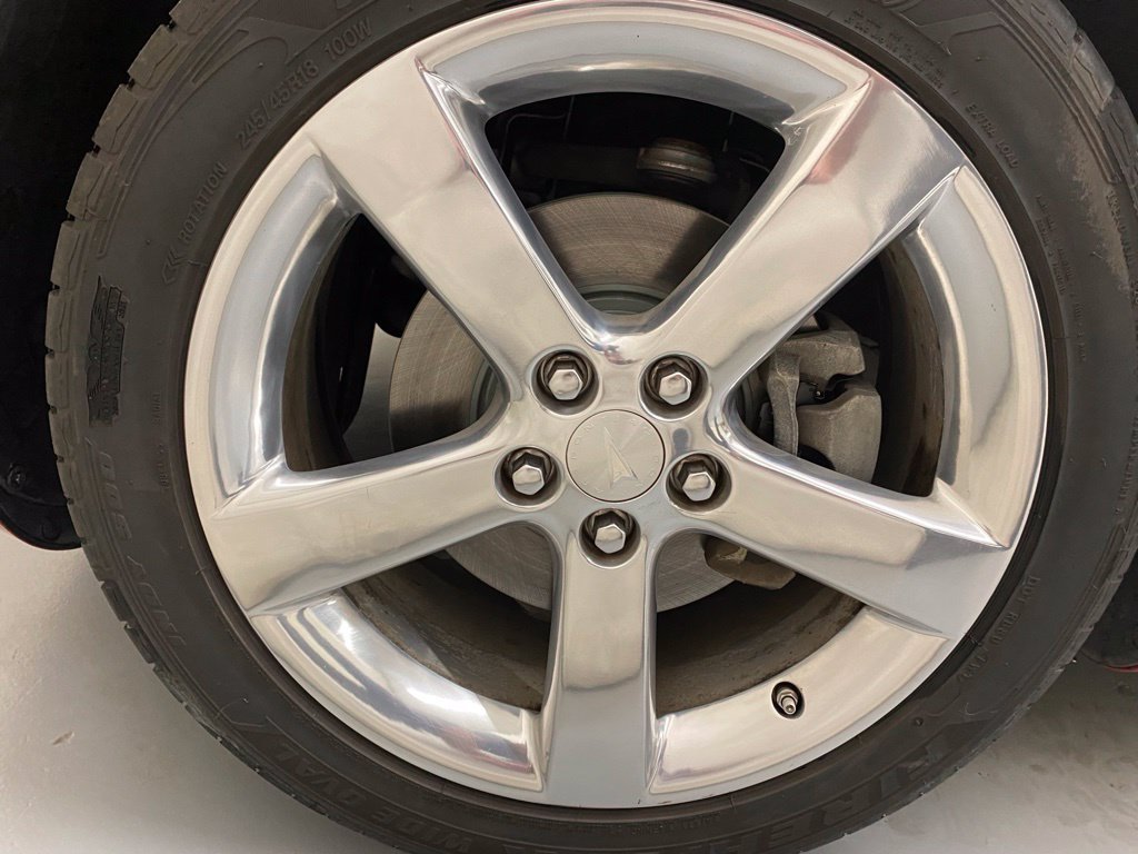 Used 2008 Pontiac Solstice GXP w/ Premium Package RWD image 24