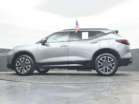 Used 2025 Chevrolet Blazer RS FWD image 28