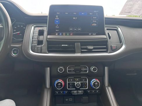 Used 2021 GMC Yukon SLT w/ SLT Premium Package RWD image 21