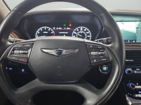 Used 2019 Genesis G90 3.3T Premium RWD image 22
