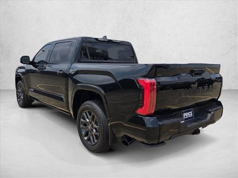 Used 2025 Toyota Tundra Platinum AWD/4WD image 8