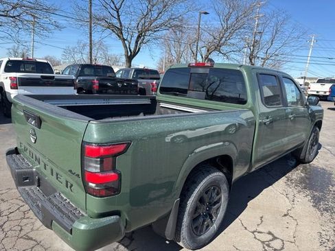 New 2026 Nissan Frontier SV image 5