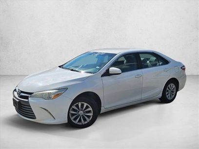 Used 2016 Toyota Camry LE