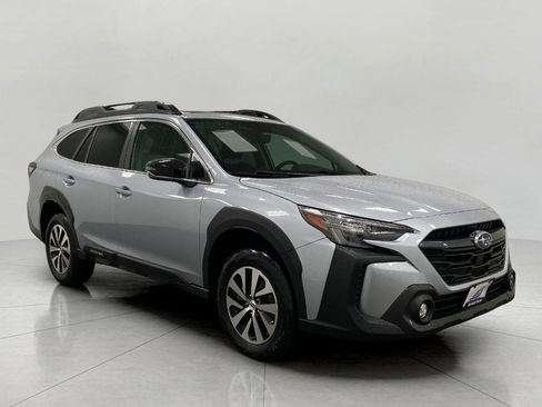 Used 2025 Subaru Outback Premium w/ Popular Package #1A AWD/4WD image 1