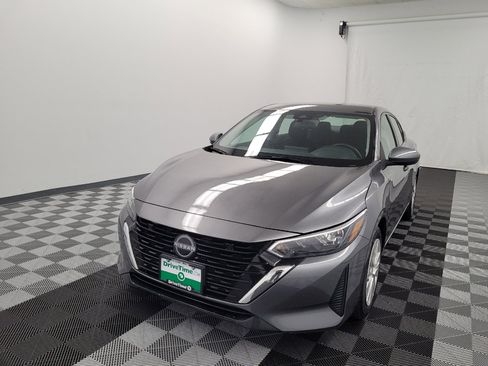 Used 2024 Nissan Sentra S FWD image 15
