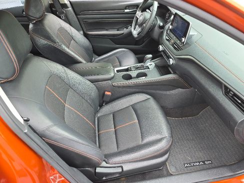 Used 2022 Nissan Altima 2.5 SR FWD image 17