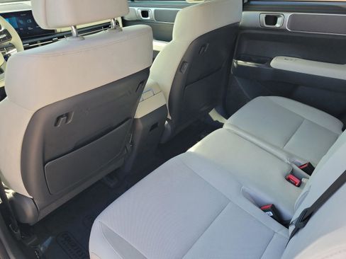 New 2026 Hyundai Santa Fe SE image 20